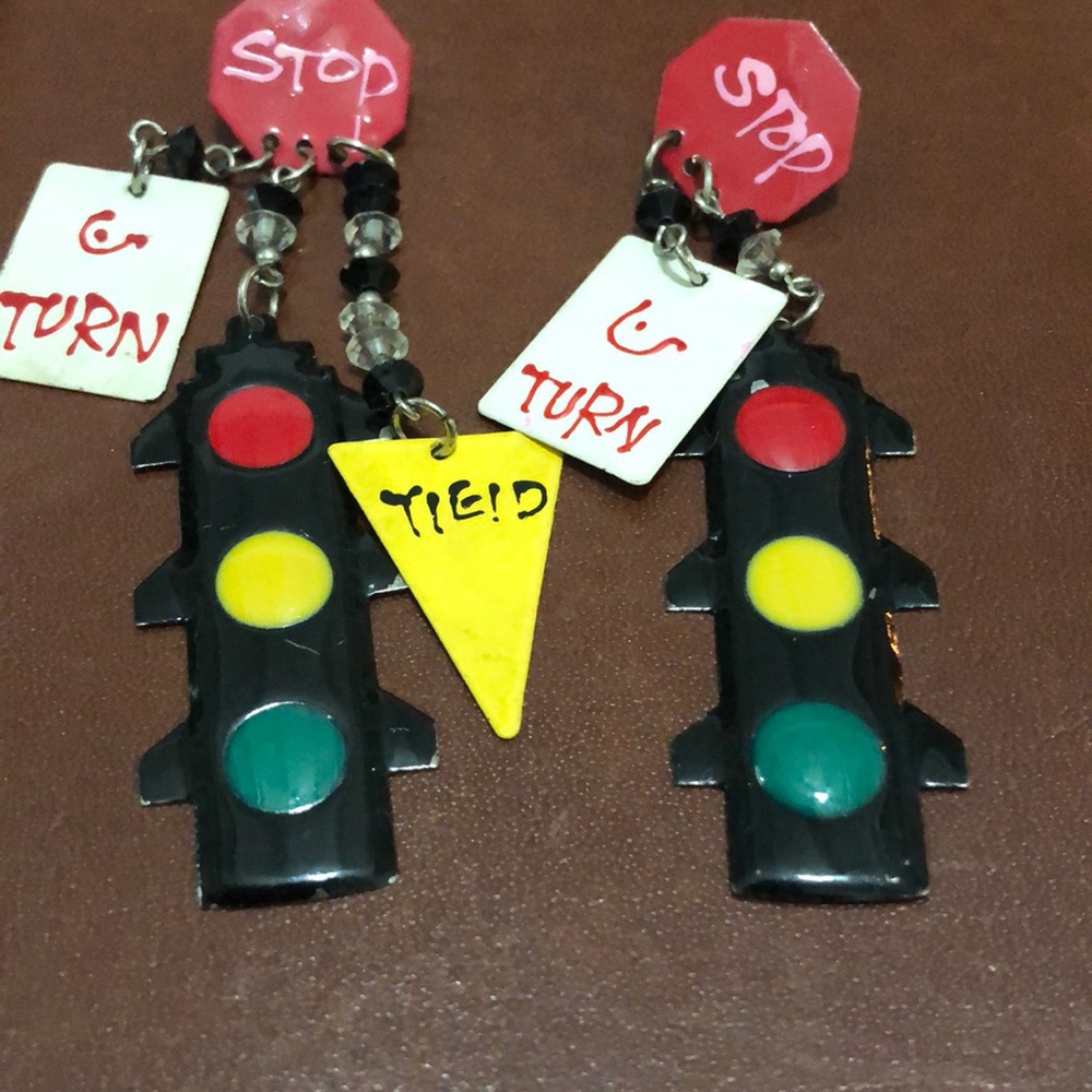 Vtg 90’s club kids earrings